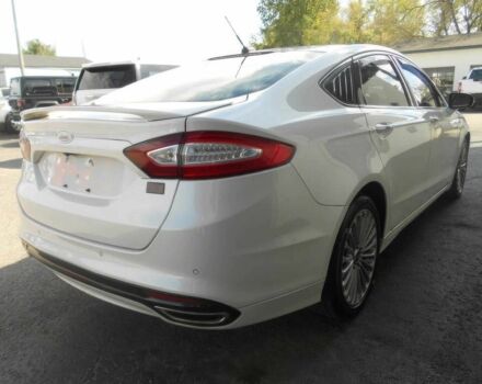 Білий Форд Фьюжен, об'ємом двигуна 2 л та пробігом 80 тис. км за 4800 $, фото 3 на Automoto.ua