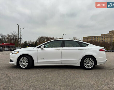 Белый Форд Фьюжн, объемом двигателя 2 л и пробегом 194 тыс. км за 13500 $, фото 7 на Automoto.ua