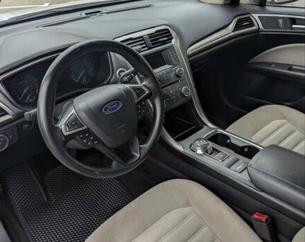 Белый Форд Фьюжн, объемом двигателя 2.5 л и пробегом 127 тыс. км за 10500 $, фото 8 на Automoto.ua