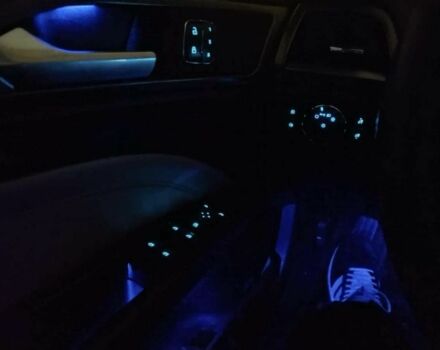 Білий Форд Фьюжен, об'ємом двигуна 0 л та пробігом 155 тис. км за 8100 $, фото 12 на Automoto.ua