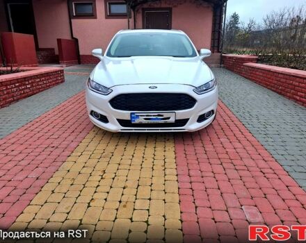 Білий Форд Фьюжен, об'ємом двигуна 1.5 л та пробігом 160 тис. км за 12000 $, фото 1 на Automoto.ua