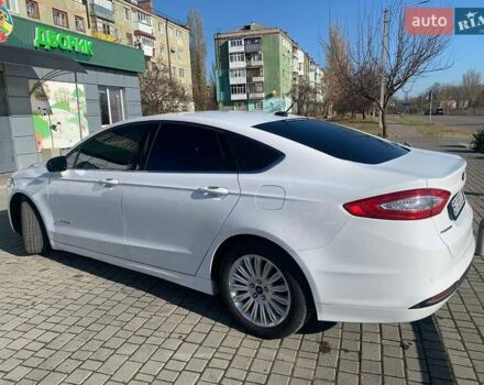 Белый Форд Фьюжн, объемом двигателя 2 л и пробегом 240 тыс. км за 6900 $, фото 3 на Automoto.ua