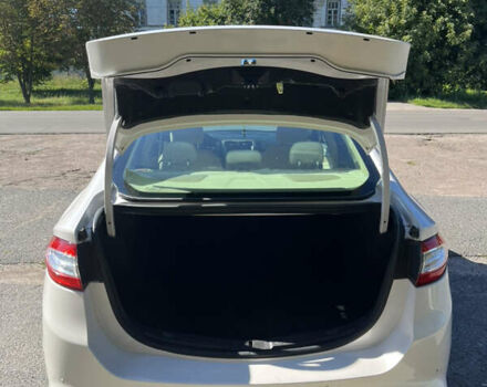 Белый Форд Фьюжн, объемом двигателя 2.5 л и пробегом 42 тыс. км за 12999 $, фото 21 на Automoto.ua