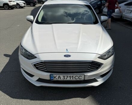 Білий Форд Фьюжен, об'ємом двигуна 2.5 л та пробігом 180 тис. км за 9400 $, фото 1 на Automoto.ua
