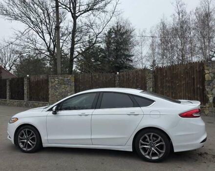 Білий Форд Фьюжен, об'ємом двигуна 2.49 л та пробігом 65 тис. км за 15500 $, фото 2 на Automoto.ua