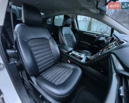 Белый Форд Фьюжн, объемом двигателя 2.49 л и пробегом 204 тыс. км за 12999 $, фото 25 на Automoto.ua