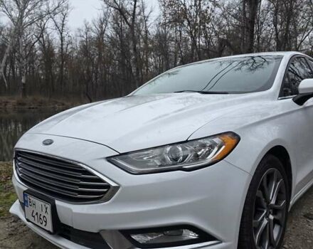 Білий Форд Фьюжен, об'ємом двигуна 2.49 л та пробігом 65 тис. км за 15500 $, фото 11 на Automoto.ua