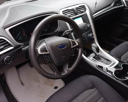 Білий Форд Фьюжен, об'ємом двигуна 2.49 л та пробігом 167 тис. км за 10900 $, фото 11 на Automoto.ua