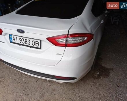 Білий Форд Фьюжен, об'ємом двигуна 2.49 л та пробігом 167 тис. км за 10900 $, фото 7 на Automoto.ua