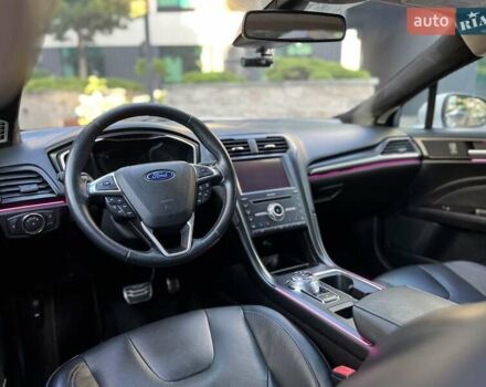 Білий Форд Фьюжен, об'ємом двигуна 2 л та пробігом 128 тис. км за 19000 $, фото 30 на Automoto.ua