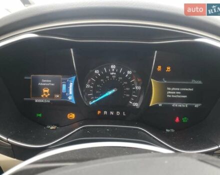 Белый Форд Фьюжн, объемом двигателя 2 л и пробегом 145 тыс. км за 2900 $, фото 8 на Automoto.ua