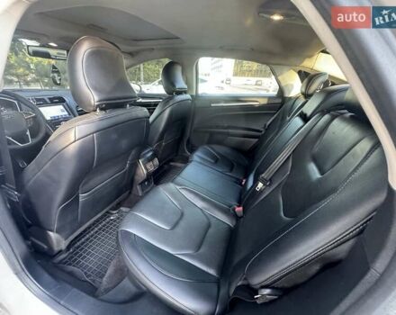 Белый Форд Фьюжн, объемом двигателя 2 л и пробегом 84 тыс. км за 10600 $, фото 14 на Automoto.ua