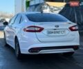Білий Форд Фьюжен, об'ємом двигуна 2 л та пробігом 138 тис. км за 10500 $, фото 2 на Automoto.ua