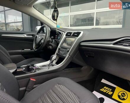 Білий Форд Фьюжен, об'ємом двигуна 2.49 л та пробігом 151 тис. км за 11200 $, фото 20 на Automoto.ua