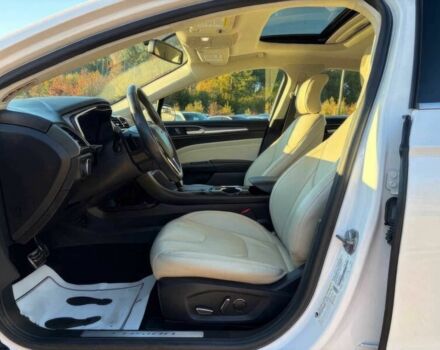 Белый Форд Фьюжн, объемом двигателя 2 л и пробегом 70 тыс. км за 9500 $, фото 8 на Automoto.ua