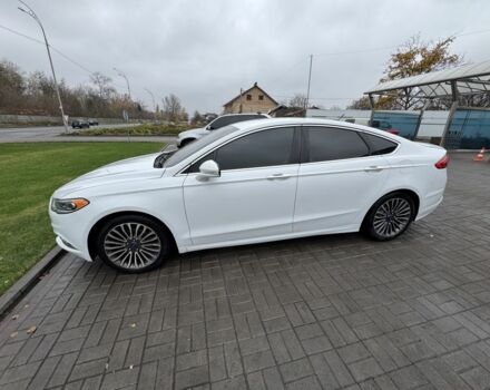 Белый Форд Фьюжн, объемом двигателя 2 л и пробегом 236 тыс. км за 13499 $, фото 4 на Automoto.ua