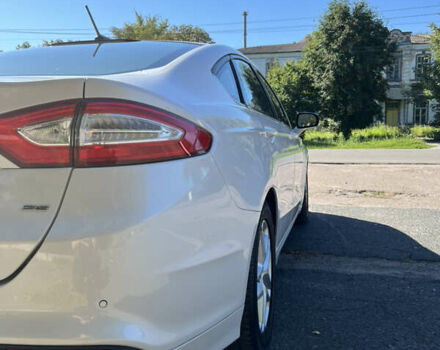 Белый Форд Фьюжн, объемом двигателя 2.5 л и пробегом 42 тыс. км за 12999 $, фото 10 на Automoto.ua