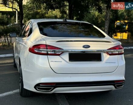 Белый Форд Фьюжн, объемом двигателя 2 л и пробегом 84 тыс. км за 10600 $, фото 7 на Automoto.ua