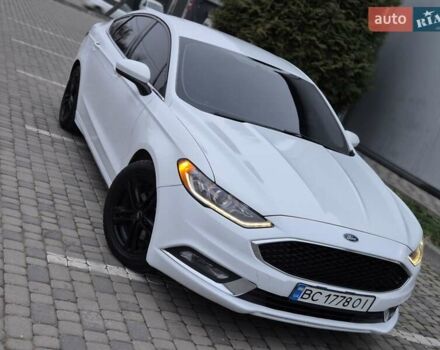 Белый Форд Фьюжн, объемом двигателя 2.49 л и пробегом 204 тыс. км за 12999 $, фото 1 на Automoto.ua