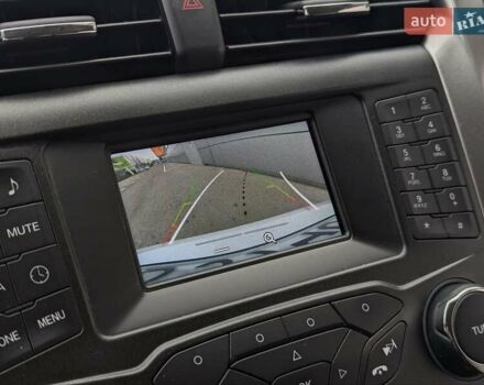 Белый Форд Фьюжн, объемом двигателя 2.5 л и пробегом 127 тыс. км за 10500 $, фото 13 на Automoto.ua