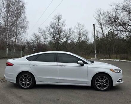 Білий Форд Фьюжен, об'ємом двигуна 2.49 л та пробігом 65 тис. км за 15500 $, фото 7 на Automoto.ua
