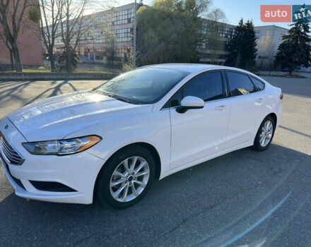 Белый Форд Фьюжн, объемом двигателя 2.49 л и пробегом 128 тыс. км за 11500 $, фото 12 на Automoto.ua