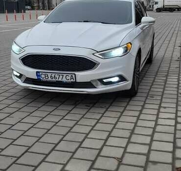 Белый Форд Фьюжн, объемом двигателя 2 л и пробегом 238 тыс. км за 11000 $, фото 6 на Automoto.ua