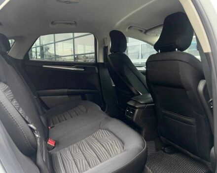 Білий Форд Фьюжен, об'ємом двигуна 2.5 л та пробігом 151 тис. км за 11200 $, фото 23 на Automoto.ua