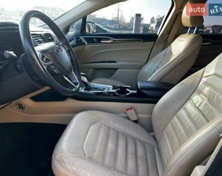 Белый Форд Фьюжн, объемом двигателя 2 л и пробегом 188 тыс. км за 2900 $, фото 19 на Automoto.ua