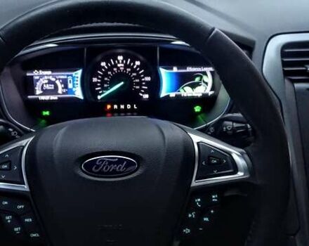 Белый Форд Фьюжн, объемом двигателя 2.5 л и пробегом 176 тыс. км за 13920 $, фото 10 на Automoto.ua