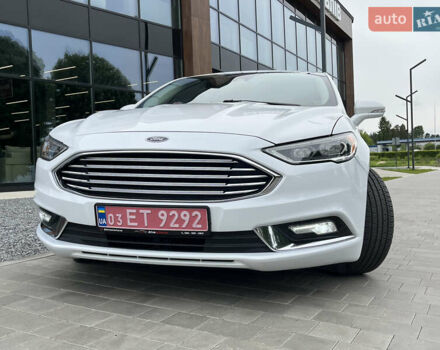 Белый Форд Фьюжн, объемом двигателя 2 л и пробегом 174 тыс. км за 15000 $, фото 13 на Automoto.ua