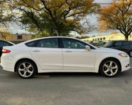 Білий Форд Фьюжен, об'ємом двигуна 2 л та пробігом 77 тис. км за 6200 $, фото 3 на Automoto.ua