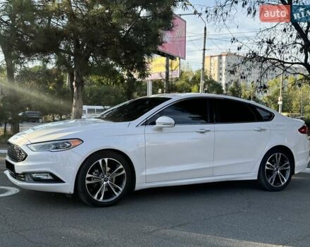 Белый Форд Фьюжн, объемом двигателя 2 л и пробегом 84 тыс. км за 10600 $, фото 4 на Automoto.ua