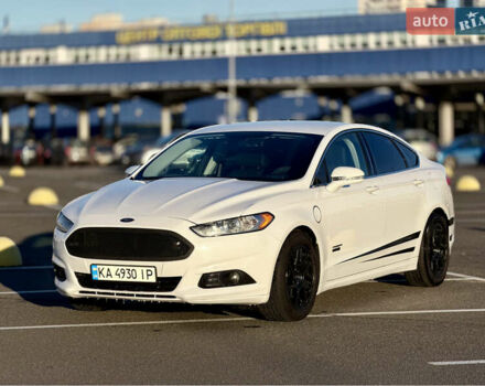 Белый Форд Фьюжн, объемом двигателя 2 л и пробегом 164 тыс. км за 13500 $, фото 2 на Automoto.ua