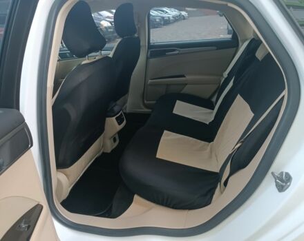 Белый Форд Фьюжн, объемом двигателя 2.5 л и пробегом 138 тыс. км за 12000 $, фото 5 на Automoto.ua