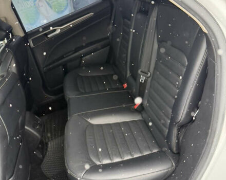 Белый Форд Фьюжн, объемом двигателя 2 л и пробегом 116 тыс. км за 11500 $, фото 10 на Automoto.ua