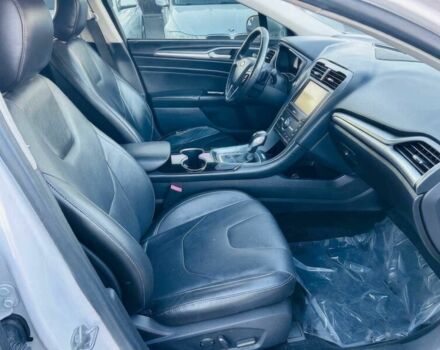 Білий Форд Фьюжен, об'ємом двигуна 2 л та пробігом 78 тис. км за 8800 $, фото 9 на Automoto.ua