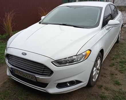 Білий Форд Фьюжен, об'ємом двигуна 2.49 л та пробігом 167 тис. км за 10900 $, фото 2 на Automoto.ua