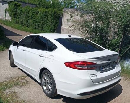 Белый Форд Фьюжн, объемом двигателя 2.5 л и пробегом 120 тыс. км за 13000 $, фото 1 на Automoto.ua