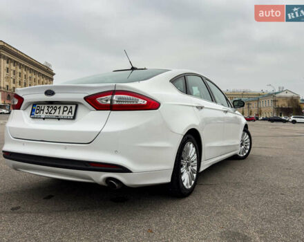 Белый Форд Фьюжн, объемом двигателя 2 л и пробегом 194 тыс. км за 13500 $, фото 11 на Automoto.ua