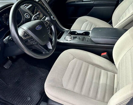 Белый Форд Фьюжн, объемом двигателя 2.49 л и пробегом 95 тыс. км за 12000 $, фото 6 на Automoto.ua