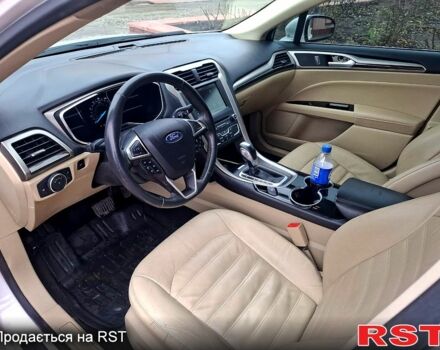 Білий Форд Фьюжен, об'ємом двигуна 1.5 л та пробігом 160 тис. км за 12000 $, фото 11 на Automoto.ua