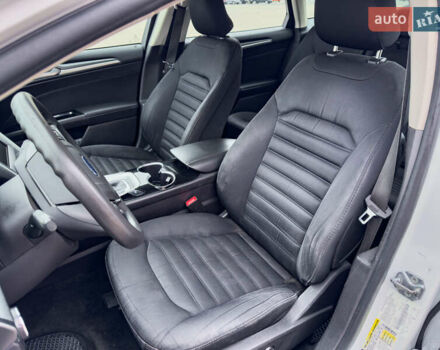 Белый Форд Фьюжн, объемом двигателя 2 л и пробегом 194 тыс. км за 13500 $, фото 22 на Automoto.ua