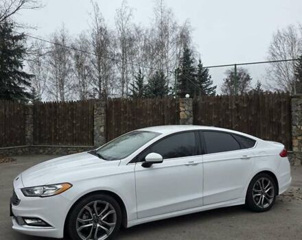 Білий Форд Фьюжен, об'ємом двигуна 2.49 л та пробігом 65 тис. км за 15500 $, фото 1 на Automoto.ua
