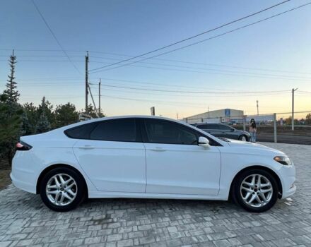 Білий Форд Фьюжен, об'ємом двигуна 0 л та пробігом 245 тис. км за 9199 $, фото 2 на Automoto.ua