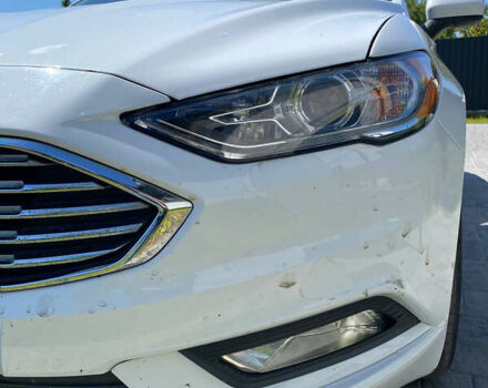 Білий Форд Фьюжен, об'ємом двигуна 1.5 л та пробігом 136 тис. км за 8000 $, фото 5 на Automoto.ua