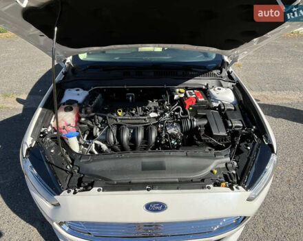 Белый Форд Фьюжн, объемом двигателя 2.5 л и пробегом 42 тыс. км за 12999 $, фото 22 на Automoto.ua