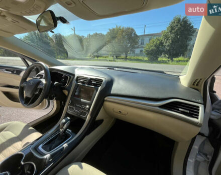 Белый Форд Фьюжн, объемом двигателя 2.5 л и пробегом 42 тыс. км за 12999 $, фото 19 на Automoto.ua