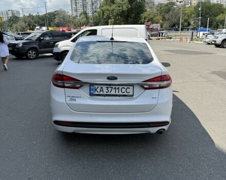 Білий Форд Фьюжен, об'ємом двигуна 2.5 л та пробігом 180 тис. км за 9400 $, фото 5 на Automoto.ua