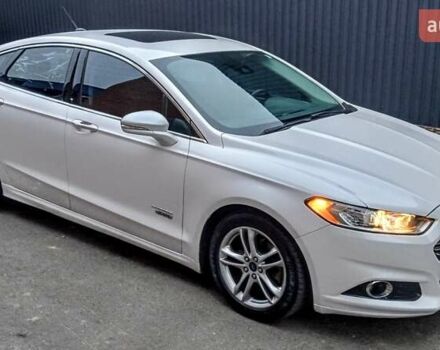 Белый Форд Фьюжн, объемом двигателя 2.5 л и пробегом 176 тыс. км за 13920 $, фото 1 на Automoto.ua